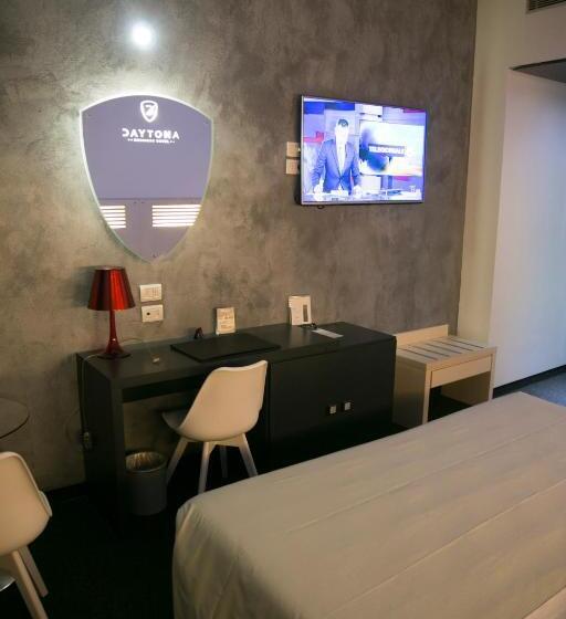 חדר סטנדרט, Daytona Business