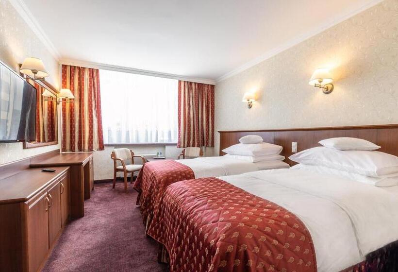 Номер Стандарт, Gołębiewski Białystok