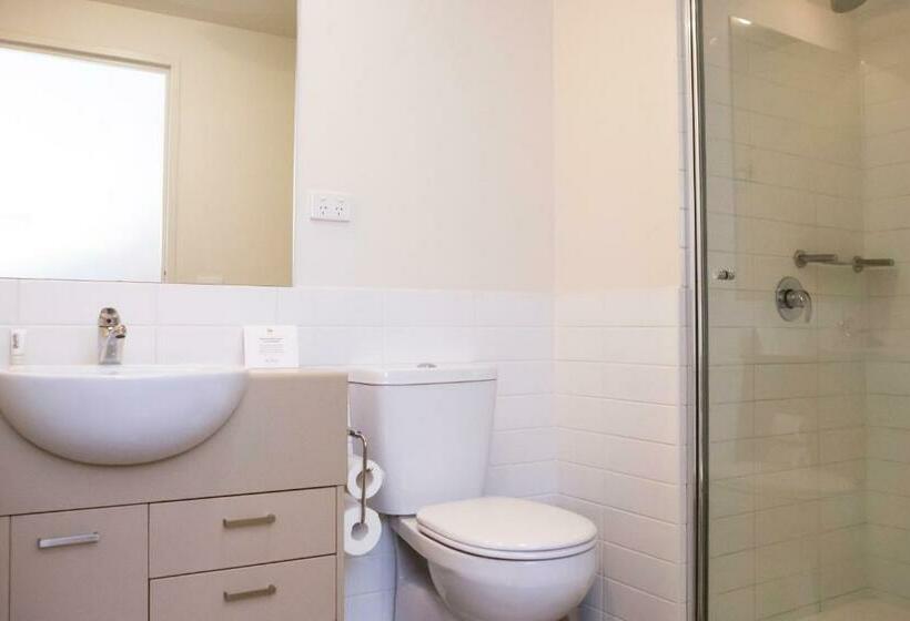 استودیوی استاندارد, Quest Shepparton