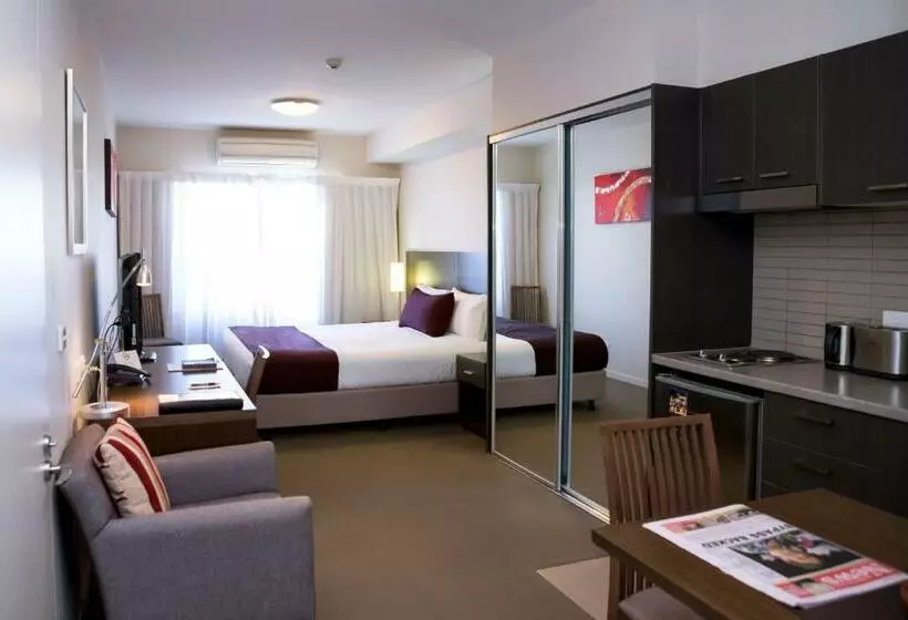استودیوی استاندارد, Quest Shepparton