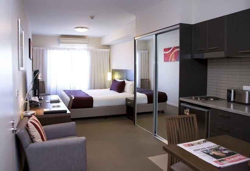 스탠다드 스튜디오, Quest Shepparton