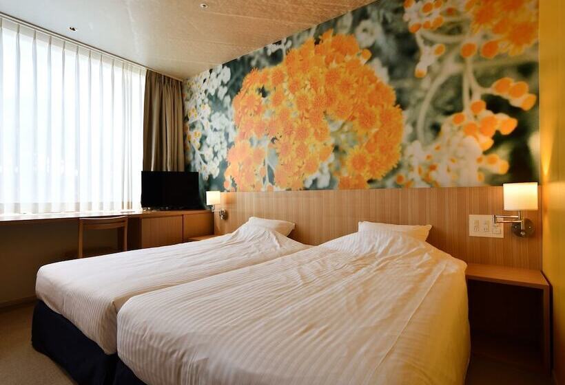 家庭间, Art Stay Naha Kokusai Dori