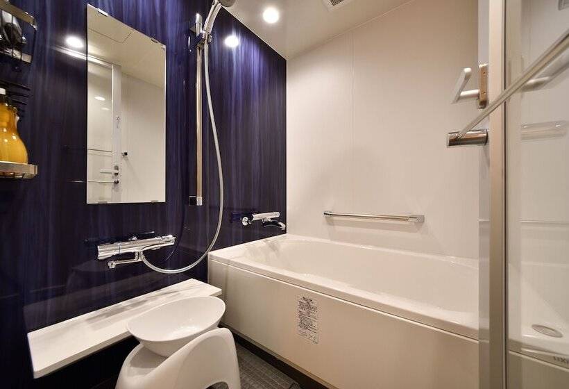 家庭间, Art Stay Naha Kokusai Dori