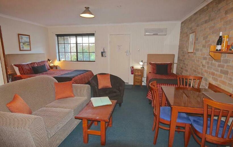 إستوديو قياسى, Port Arthur Villas