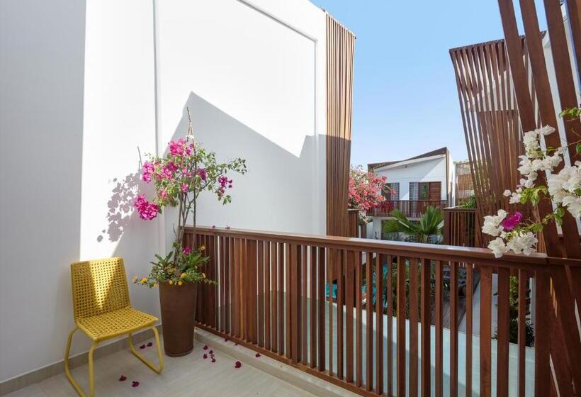 Standaard Vierpersoonskamer, Villa Nautica Boutique