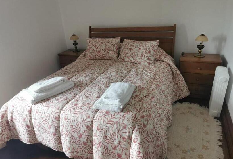 Номер Стандарт Трехместный, Albergue E Al O Brasão Valença