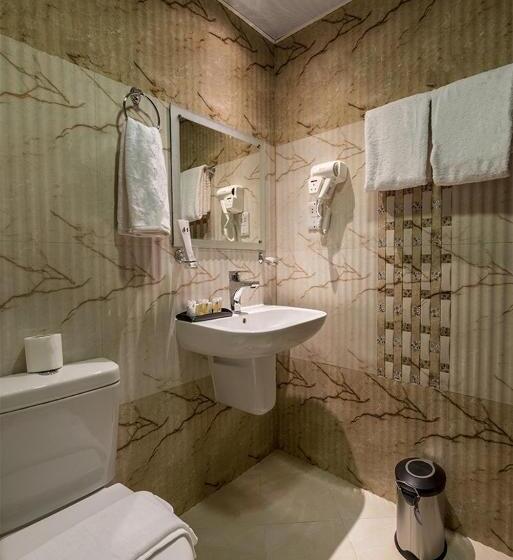 Четырехместный Номер Deluxe, Jiwar Al Madina