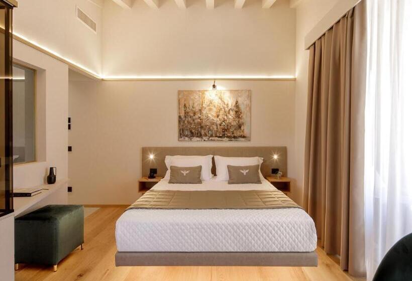 جناح جونيور مطل على الحديقة, Relais Forte Benedek Wine & Spa   Adults Only