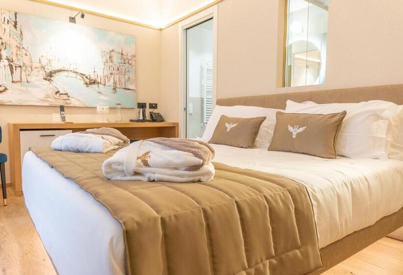 غرفة سوبيريور سرير كينج, Relais Forte Benedek Wine & Spa   Adults Only