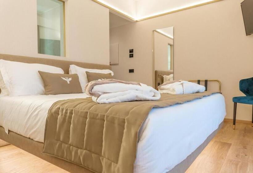 غرفة سوبيريور سرير كينج, Relais Forte Benedek Wine & Spa   Adults Only