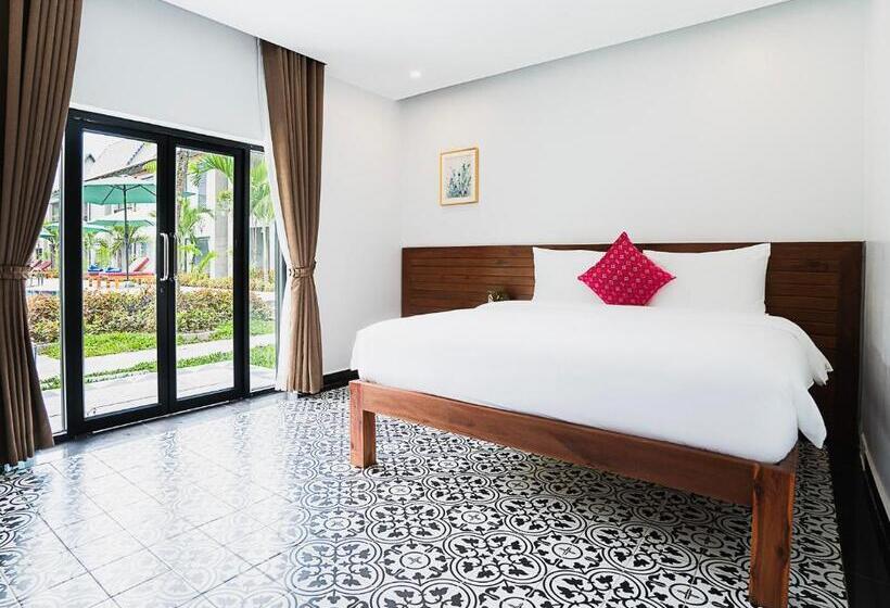 اتاق خانوادگی, Kampot Sweet Boutique