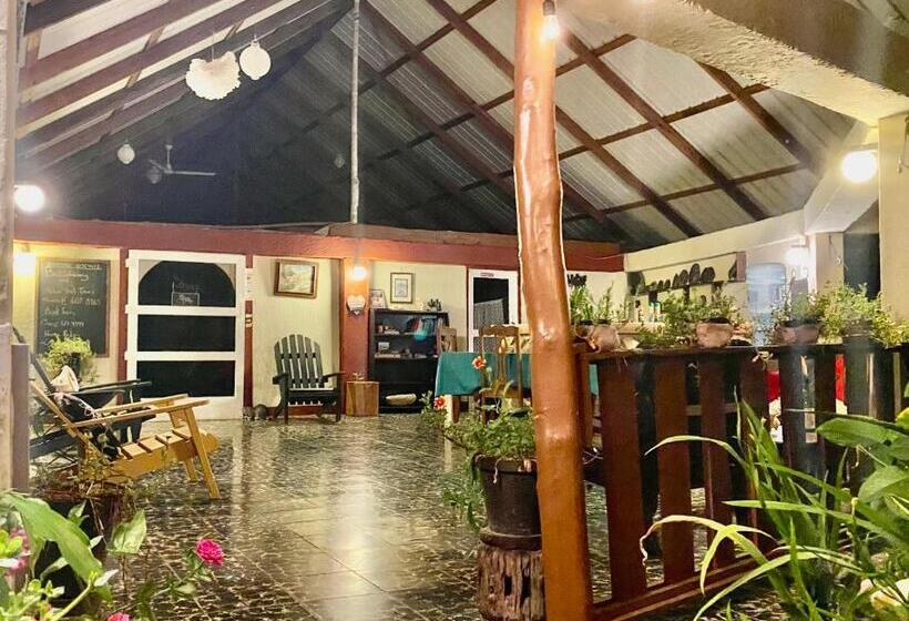 스탠다드 트리플 룸, Nabitunich