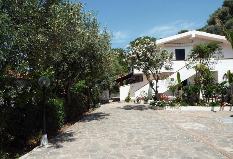 带1个卧室的带海景的公寓, La Grazia