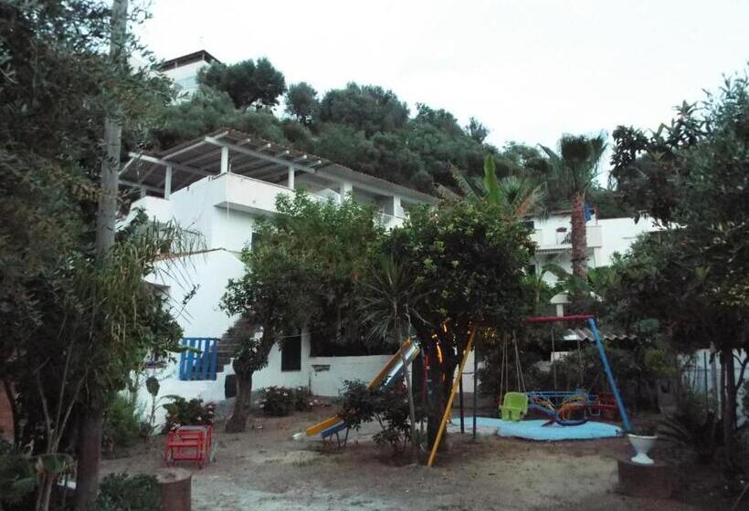 带1个卧室的带海景的公寓, La Grazia