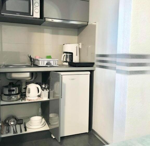 Номер Стандарт с Балконом, Pearl Home Siofok