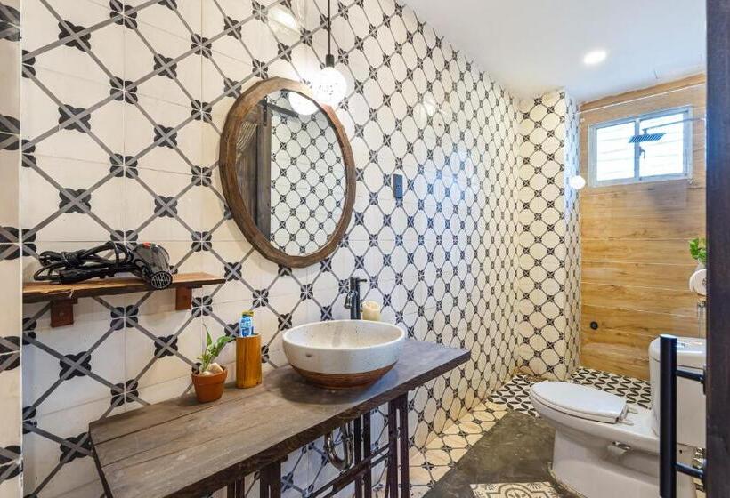 Apartamento 2 Dormitórios, Pis Apartment In District 1