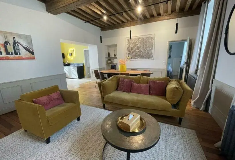 １ベッドルームのデラックスアパートメント, Manoir De Villamont