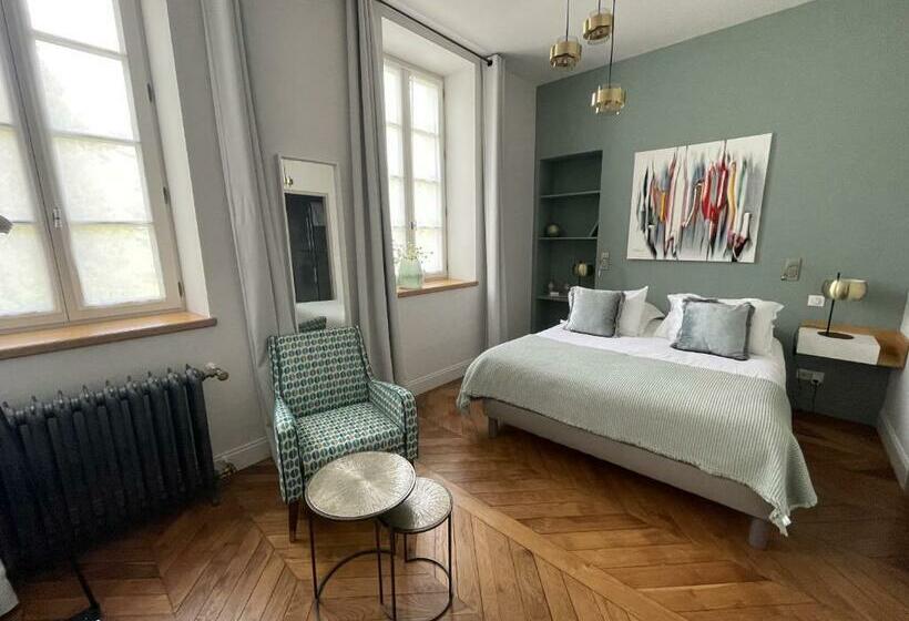 شقة ديلوكس غرفة واحدة, Manoir De Villamont