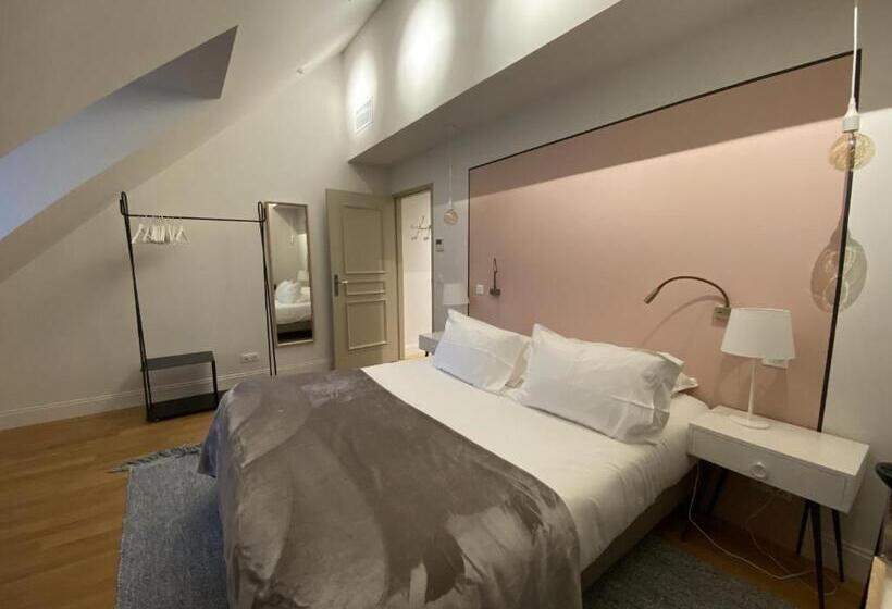 Номер Superior, Manoir De Villamont
