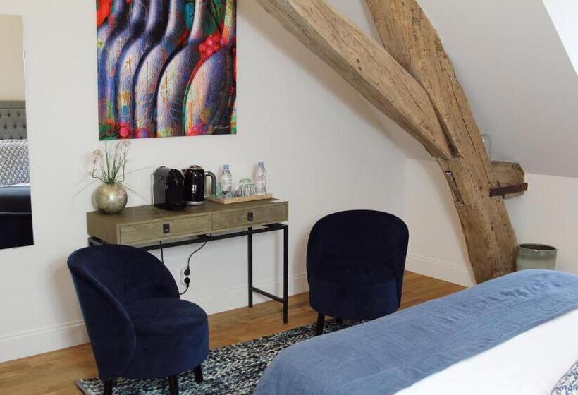 غرفة ديلوكس, Manoir De Villamont