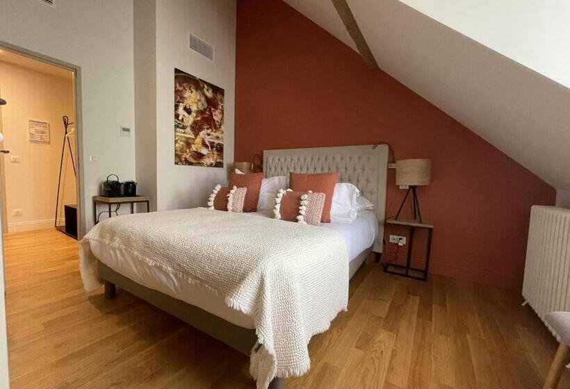 غرفة قياسية, Manoir De Villamont