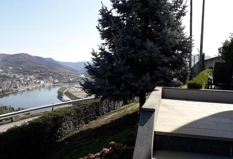 اتاق سوپریور خانوادگی, Mito S House & Douro View
