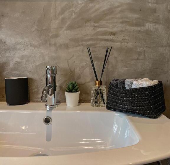 اتاق لوکس با تخت بزرگ, Casa Mar   B&b