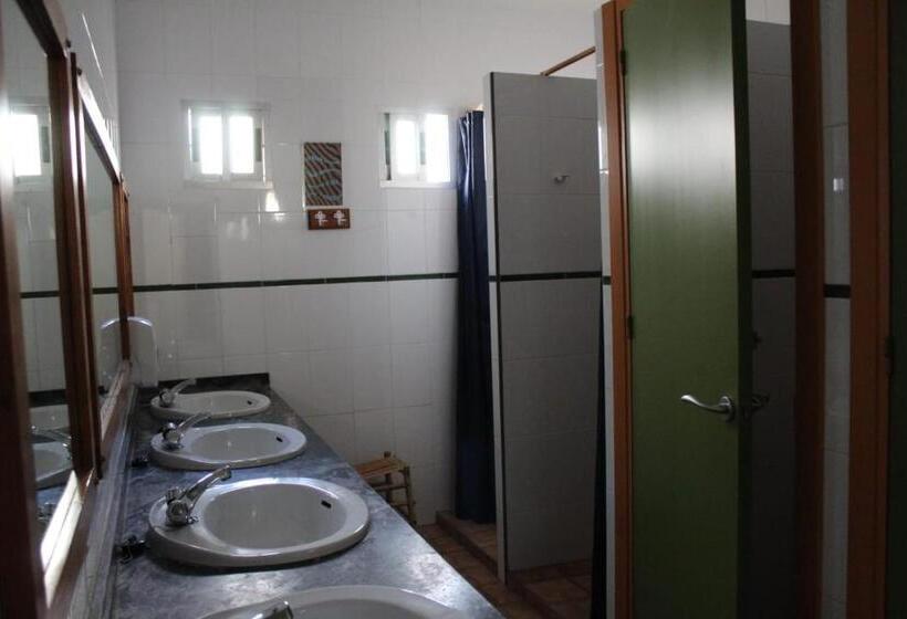 バス共有のスタンダードルーム, Albergue De San Jose