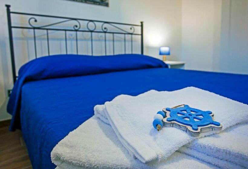 스탠다드 트리플 룸, B&b Al Blu