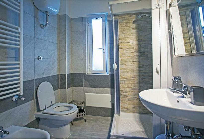 스탠다드 트리플 발코니 룸, B&b Al Blu