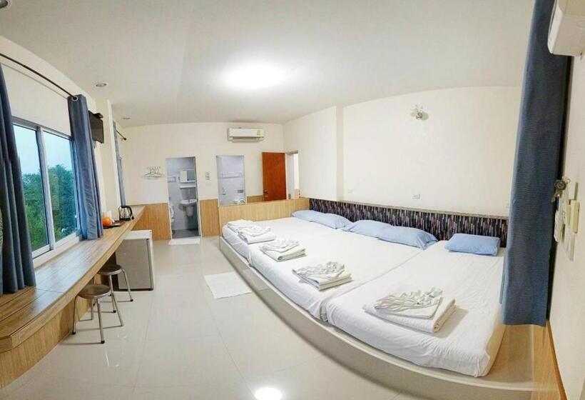Family Suite, กู๊ดวิวสัตหีบ