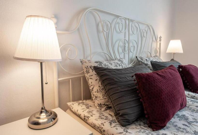 اتاق استاندارد, Sobe Poldka