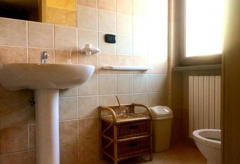 高级大房间, B&b Caput Mundi Calabria