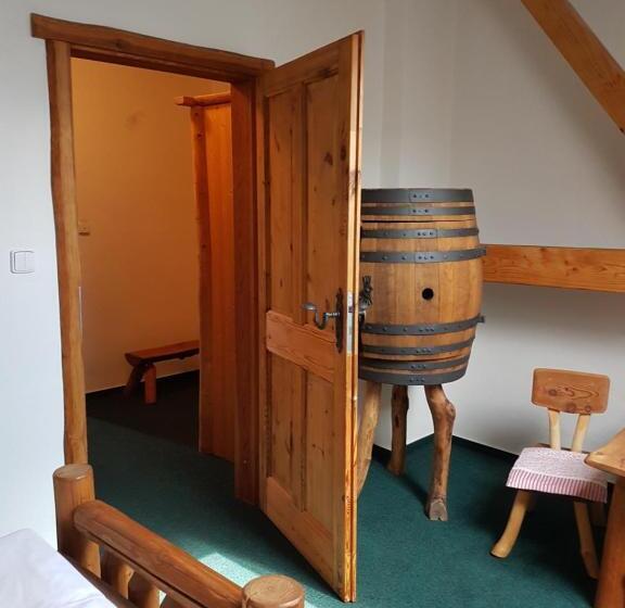 Номер Стандарт, Osada Havranů