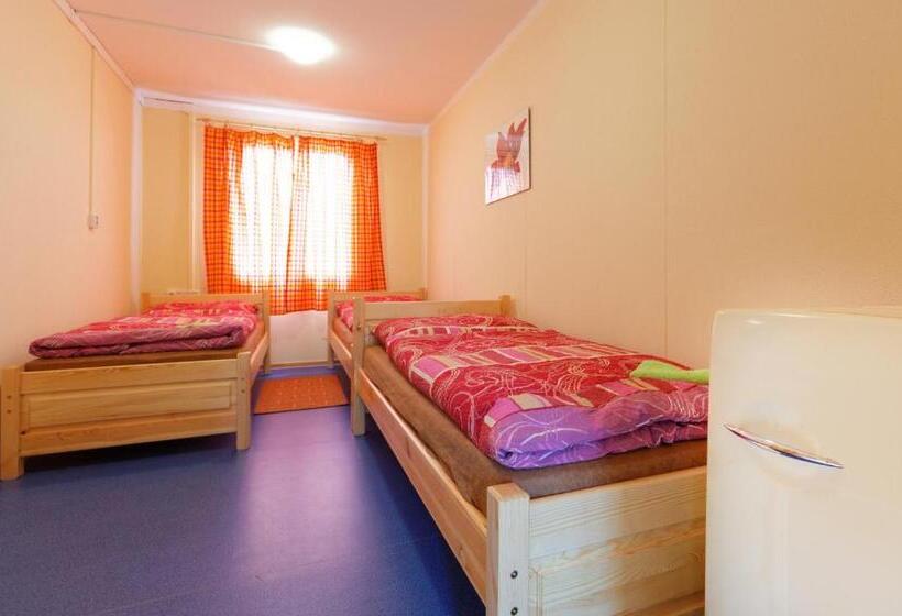 Апартаменты 2 Спальни, Osada Havranů