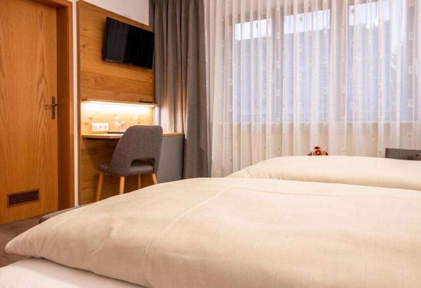 غرفة قياسية, Zum Fässle