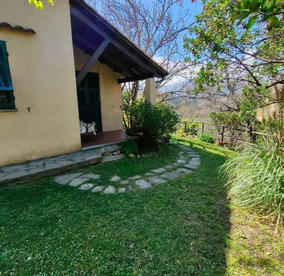 キングサイズベッドのスタンダードルーム, L Uliveto D Argento