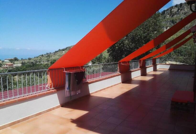 Номер Стандарт Вид на Море, Agriturismo Agri Armonia