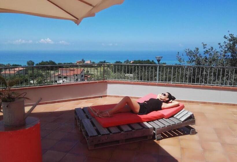 Номер Стандарт Вид на Море, Agriturismo Agri Armonia