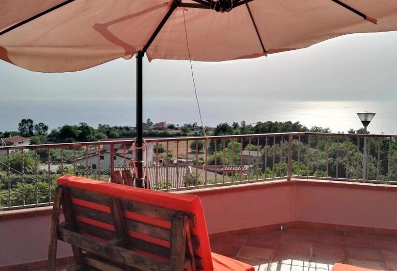 Номер Стандарт Вид на Море, Agriturismo Agri Armonia