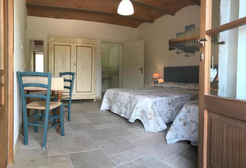 غرفة قياسية ثلاثية مطلة علي الحديقة, Agriturismo Le Catre