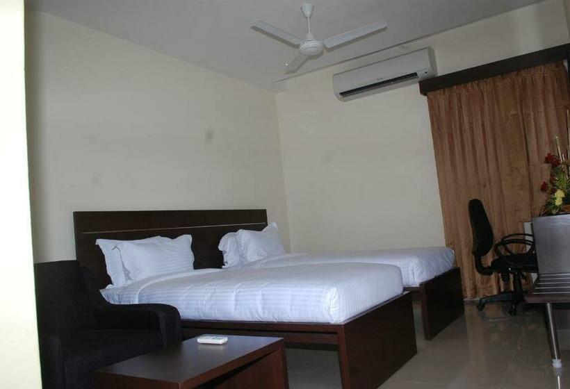 غرفة ديلوكس, Somisetty Landmark