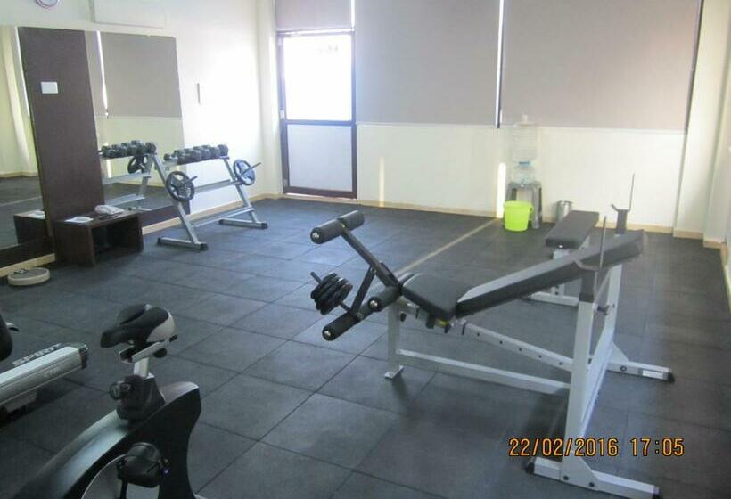 غرفة ديلوكس, Somisetty Landmark