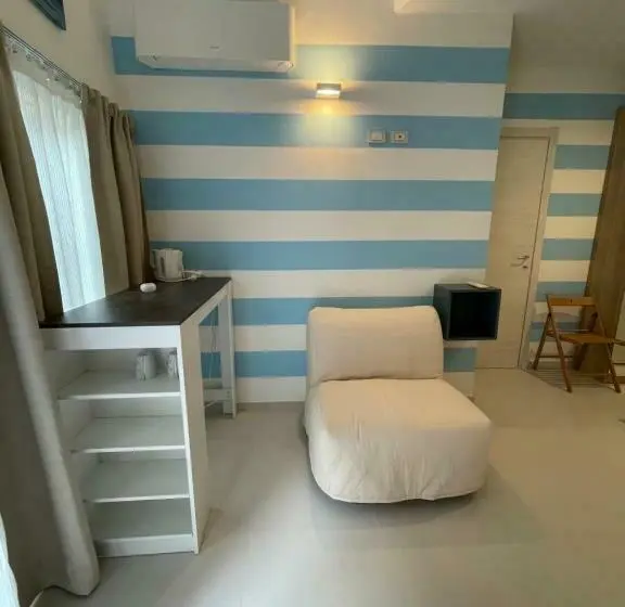 スタンダードトリプルルーム, La Casa Di Greta