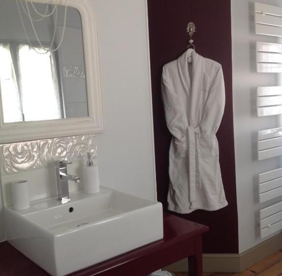 Номер Deluxe Вид на Море Боковой, Maison L épicurienne