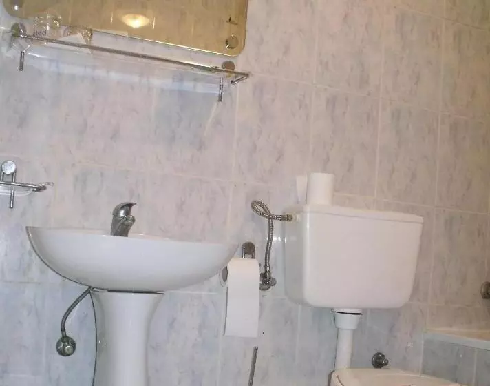 سوئیت با بالکن, Garni Hotel Pbg