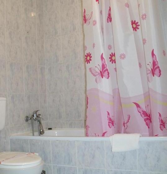 سوئیت با بالکن, Garni Hotel Pbg