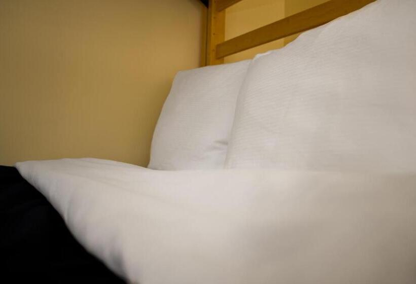 اتاق استاندارد, Hi Chicago Hostel