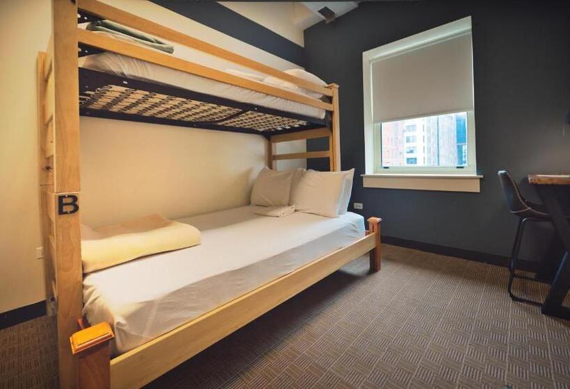 اتاق استاندارد, Hi Chicago Hostel
