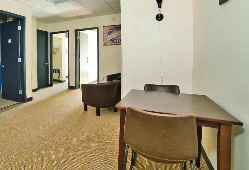 سوییت, Hi Chicago Hostel